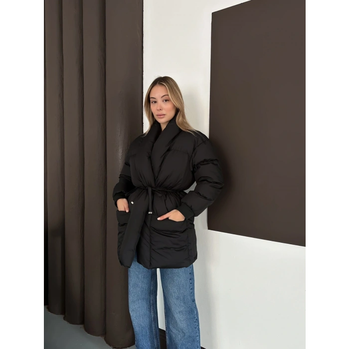 Belden Bağlamalı Cepli Şişme Mont Siyah