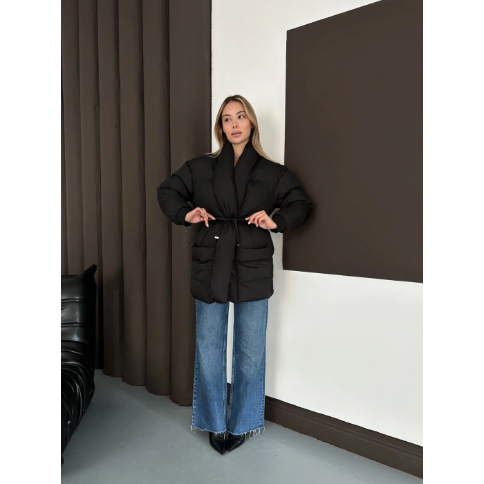 Belden Bağlamalı Cepli Şişme Mont Siyah