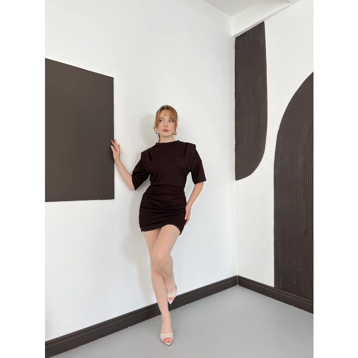 Bisiklet Yaka Büzgü Detay Elbise Kahve