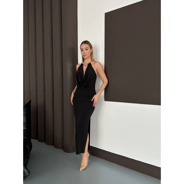 Boyun Eksesuar Detaylı Sandy Dekolte Elbise Siyah