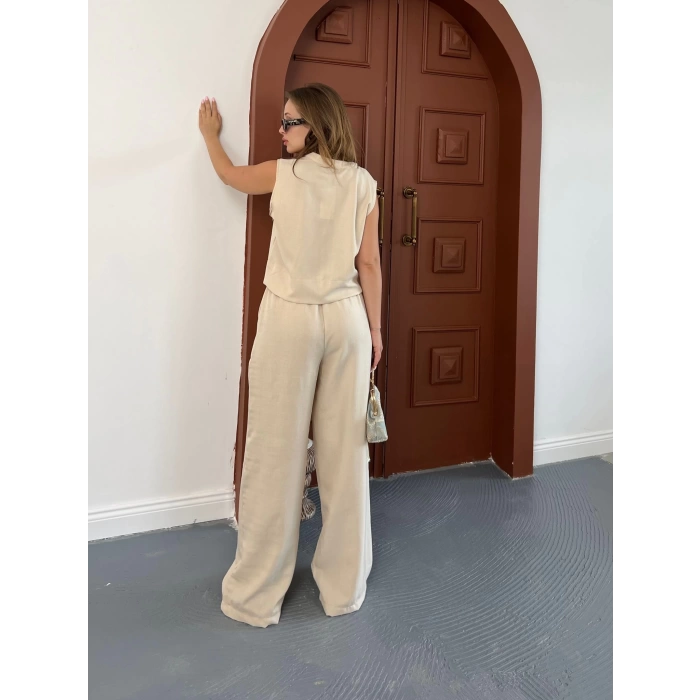Broş Detaylı Keten Takım Krem