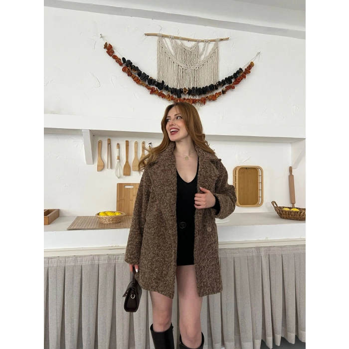 Buklet Dokulu Tek Düğme Detay Kaban Kahve