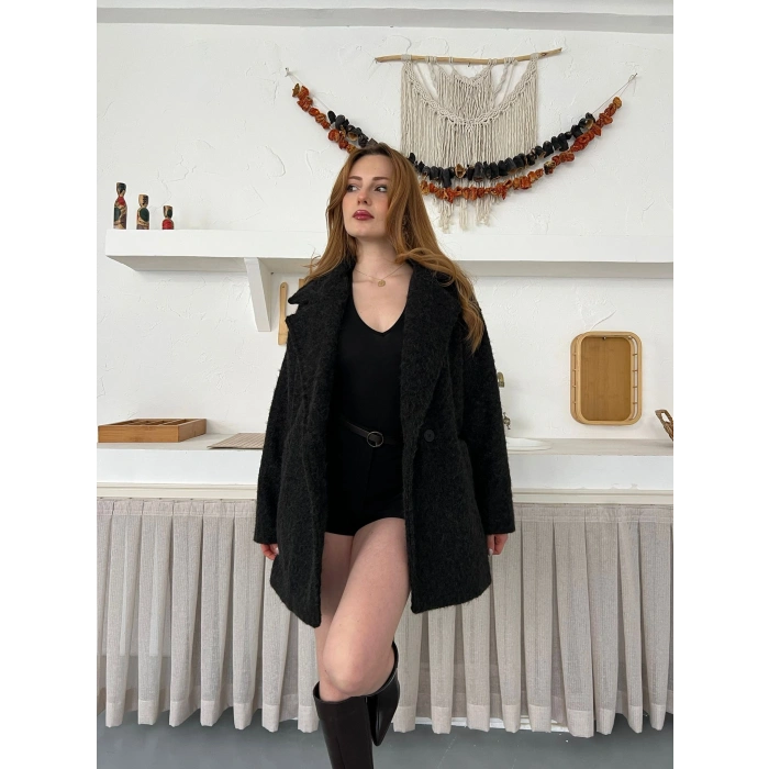 Buklet Dokulu Tek Düğme Detay Kaban Siyah