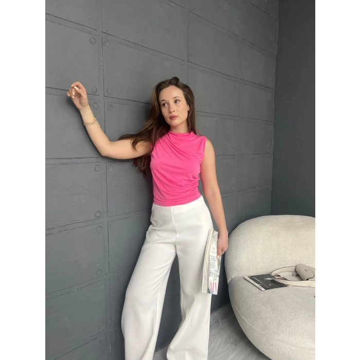 Büzgü Detay Dik Yaka Bluz Pembe