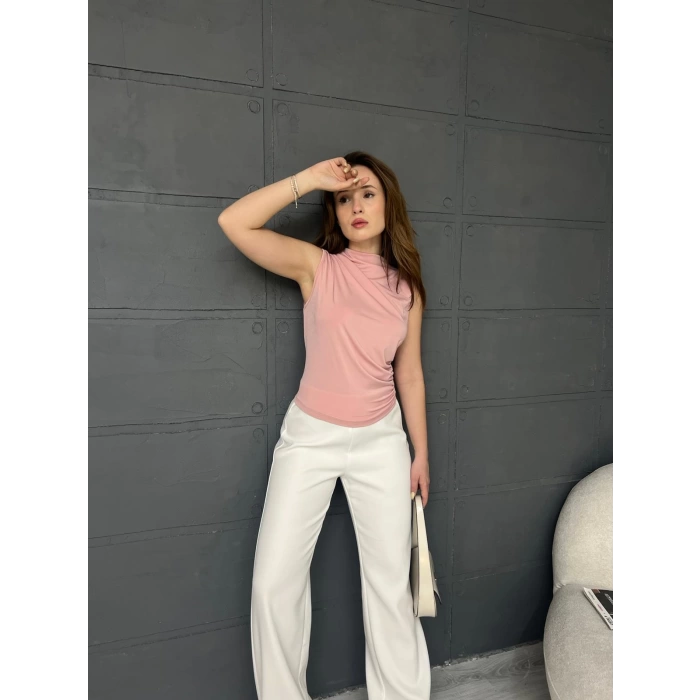 Büzgü Detay Dik Yaka Bluz Pudra Pembe