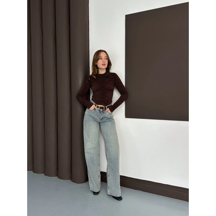 Büzgü Detay Sandy Bluz Acı Kahve