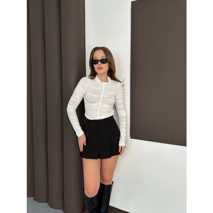 Büzgü Detay Sandy Bluz Beyaz