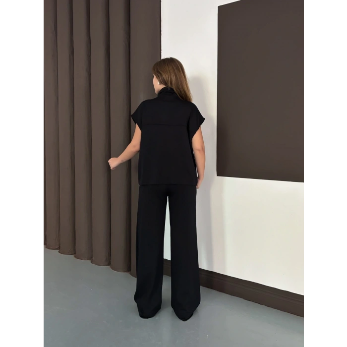 Cep Detaylı Fermuarlı Yarasa Kol Takım Siyah