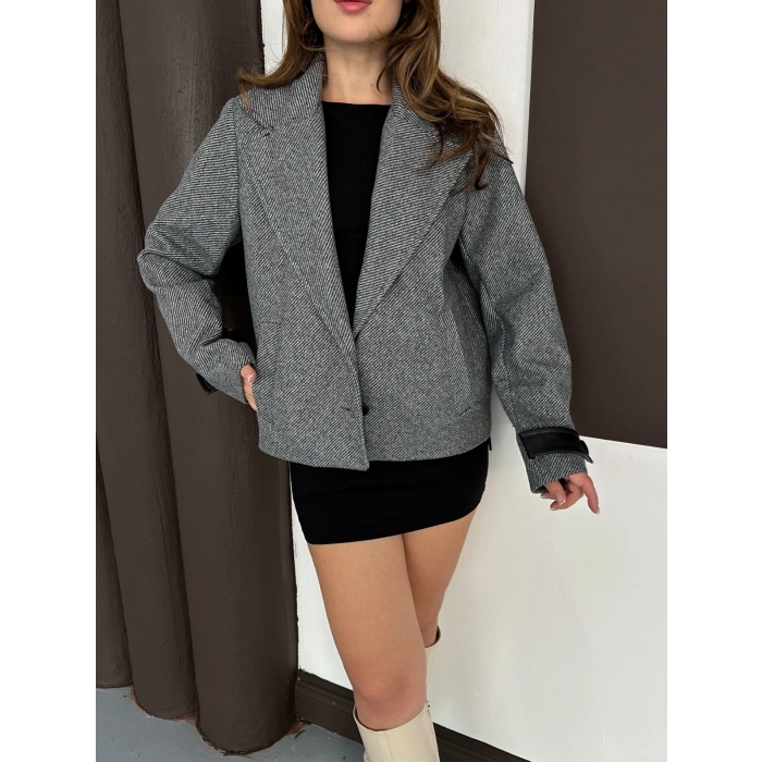 Cep Detaylı Kaşe Ceket Gri