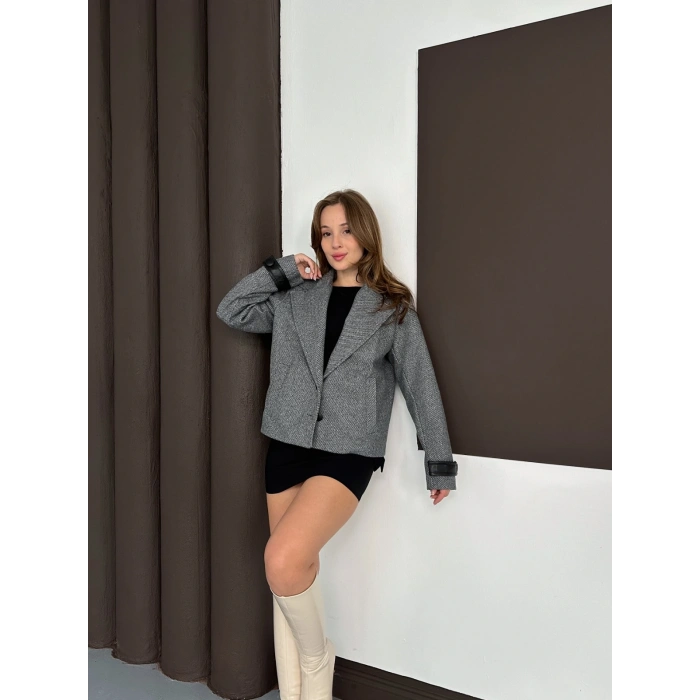 Cep Detaylı Kaşe Ceket Gri
