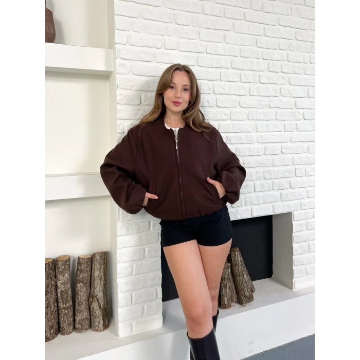 Cep Detaylı Kısa Kaşe Ceket Kahve