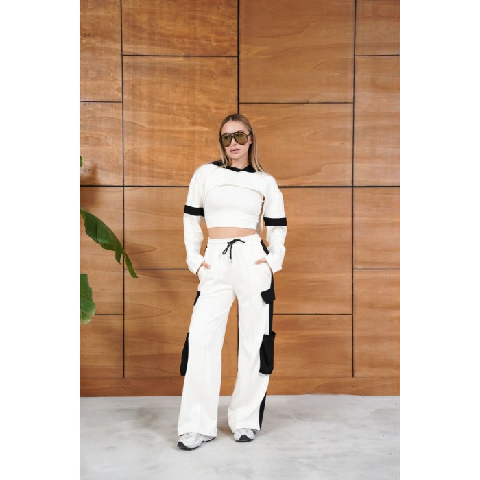 Cep Detaylı Özel Tasarım Eşofman Takımı Beyaz - Siyah
