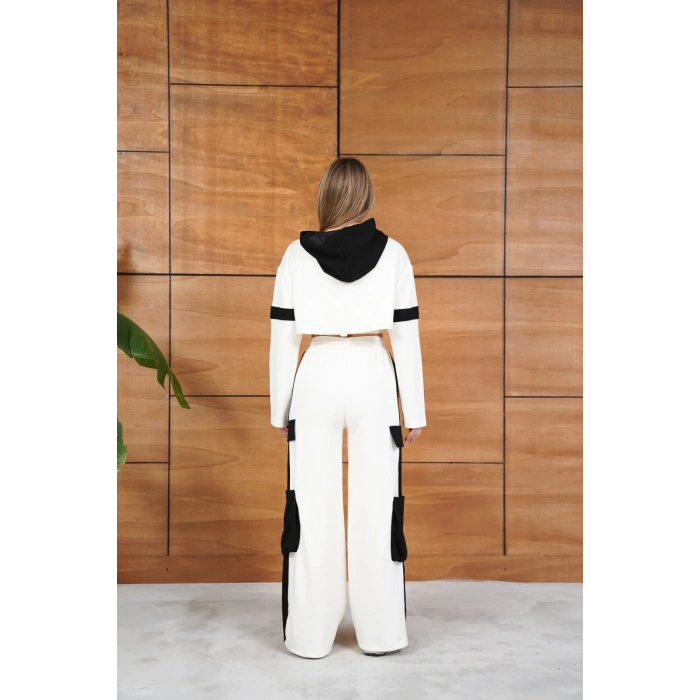 Cep Detaylı Özel Tasarım Eşofman Takımı Beyaz - Siyah