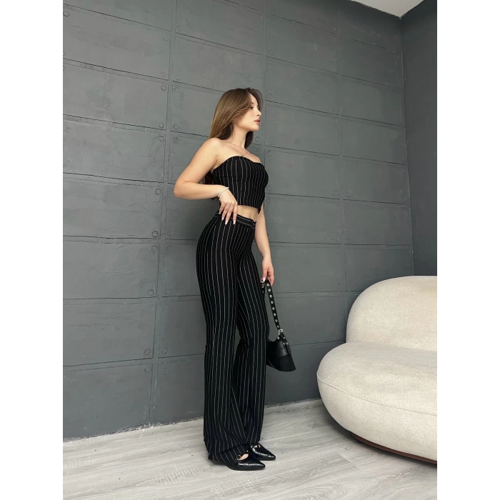 Çizgi Detaylı Croplu Takım Siyah