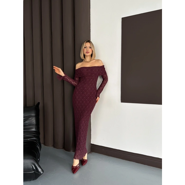 Dantel Madonna Yaka Elbise Mürdüm