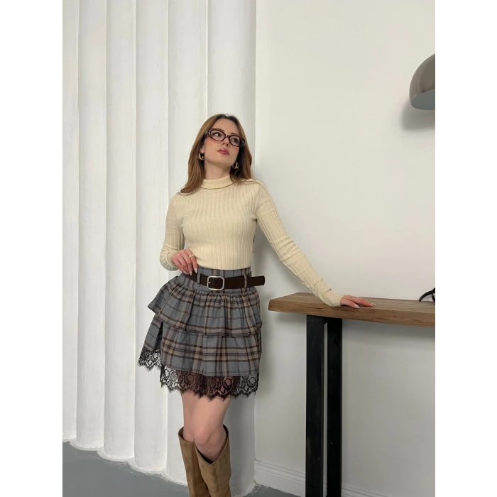 Dantelli Kemer Detaylı Ekose Mini Etek Gri