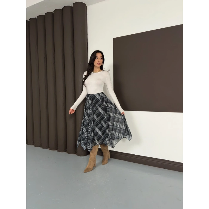 Desenli İçi Astarlı Şifon Etek Siyah