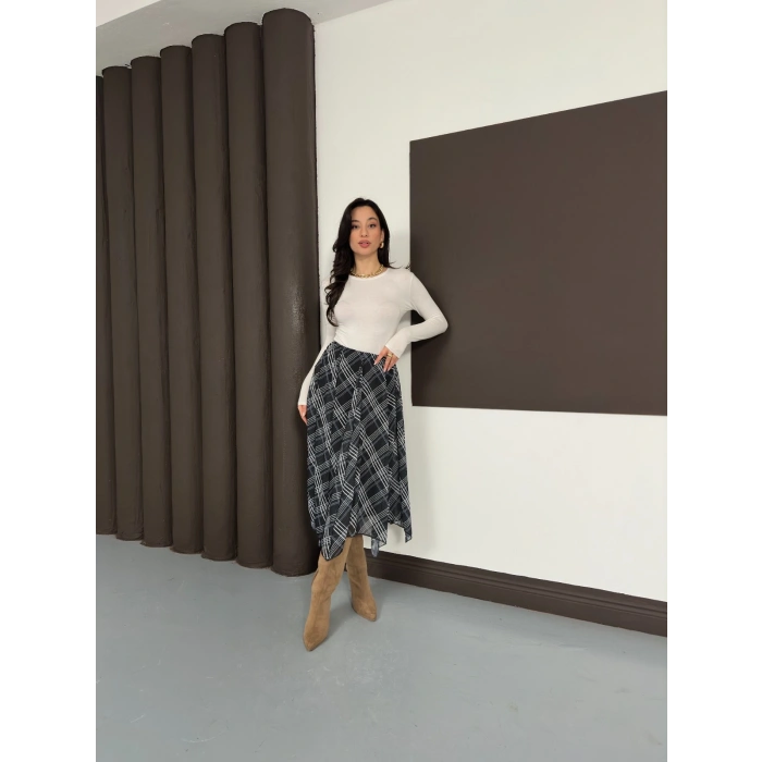 Desenli İçi Astarlı Şifon Etek Siyah