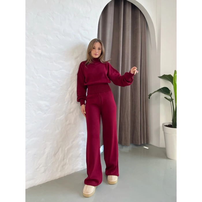 Dik Yaka Büzgü Bel Triko Takım Bordo
