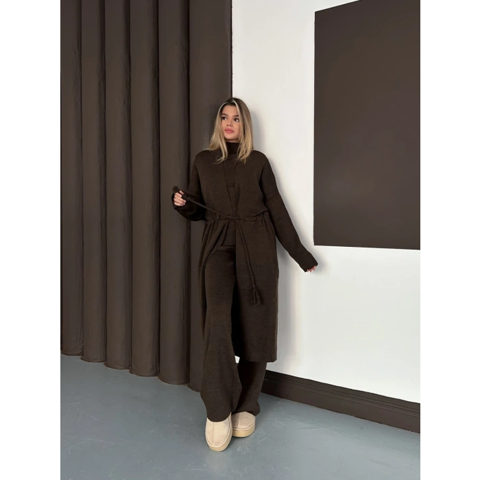 Dik Yaka Hırkalı Üçlü Set Kahverengi