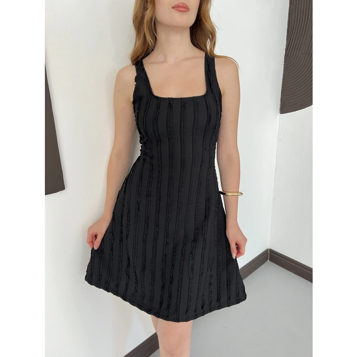 Dikiş Detaylı Asimetrik Mini Elbise Siyah
