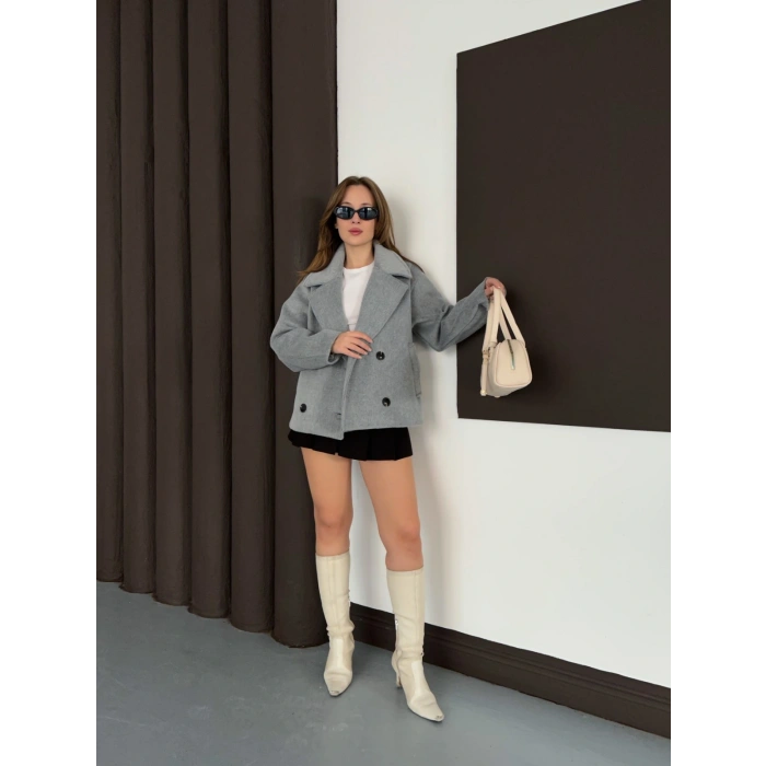 Düğme Detay Kısa Kaşe Ceket Gri