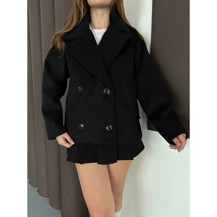 Düğme Detay Kısa Kaşe Ceket Siyah