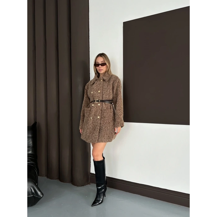 Düğme Detaylı Kemerli Tüylü Kumaş Kaban Kahverengi