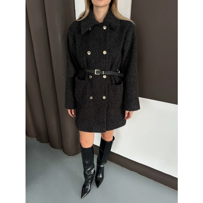 Düğme Detaylı Kemerli Tüylü Kumaş Kaban Siyah