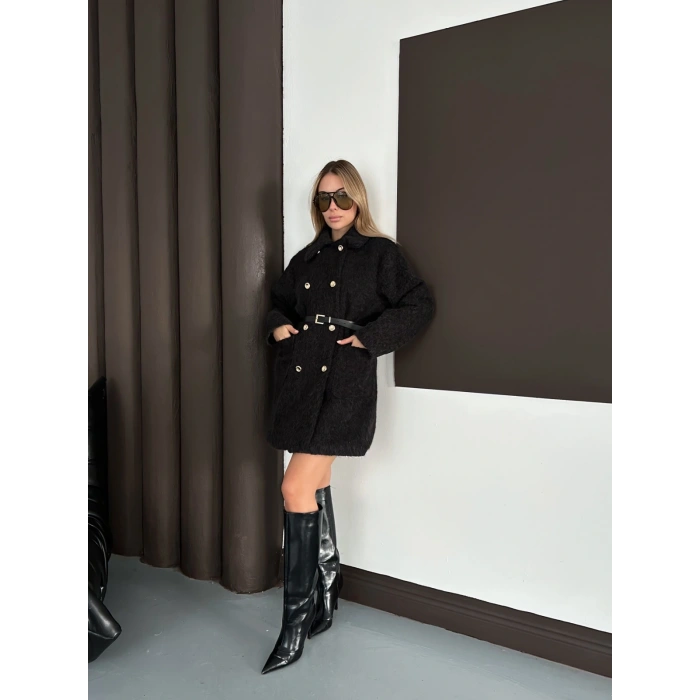 Düğme Detaylı Kemerli Tüylü Kumaş Kaban Siyah