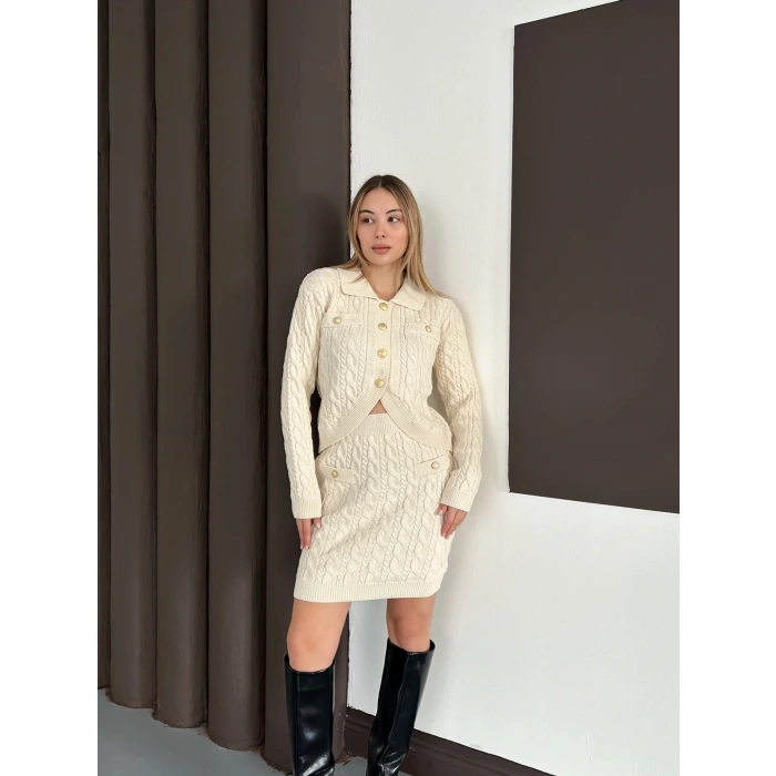 Düğme Detaylı Örgü Triko Takım Krem