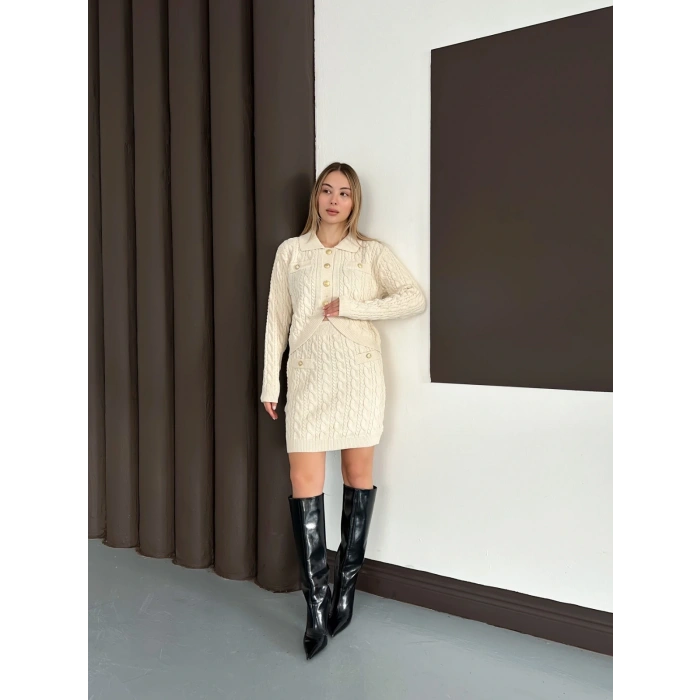 Düğme Detaylı Örgü Triko Takım Krem