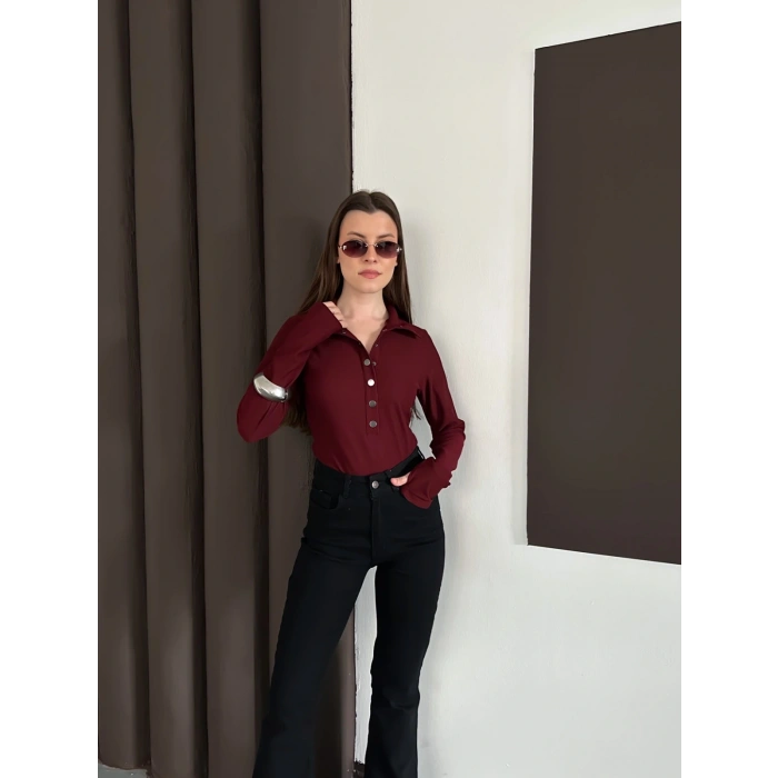 Düğme Detaylı Parmak Geçmeli Bluz Bordo