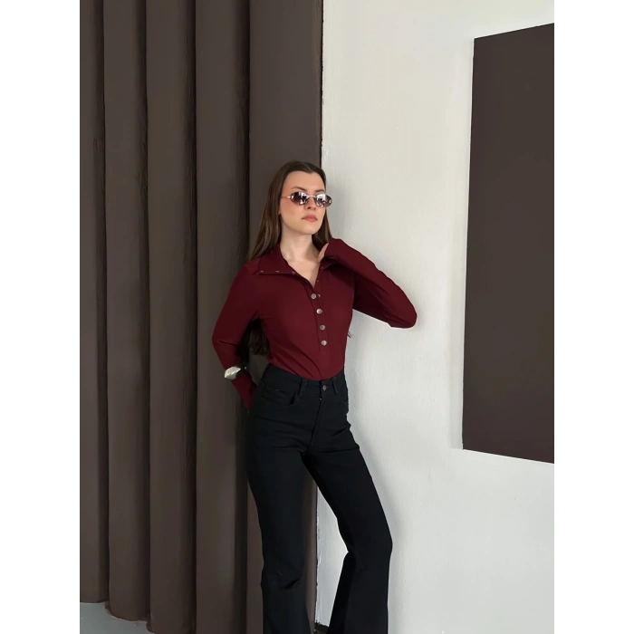 Düğme Detaylı Parmak Geçmeli Bluz Bordo