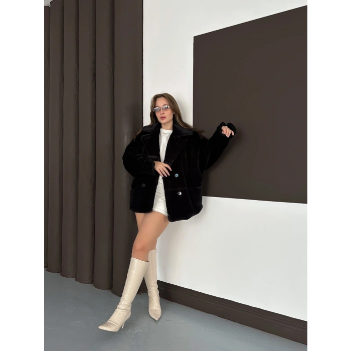 Düğme Detaylı Peluş Kürk Siyah