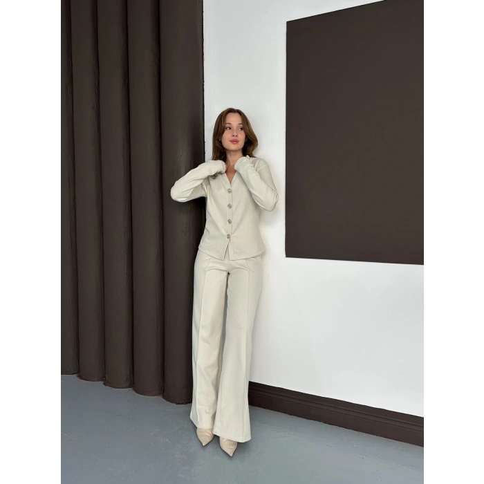 Düğme Detaylı Selanik Kumaş İkili Takım Bej