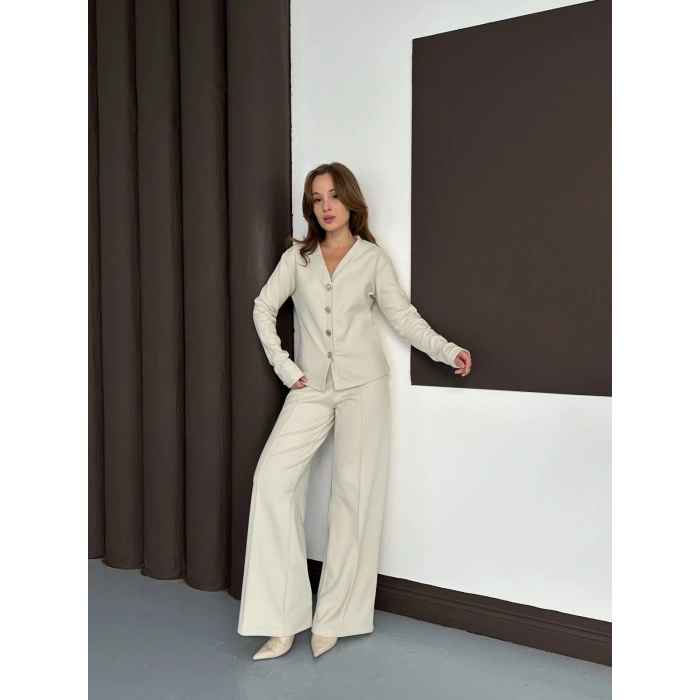 Düğme Detaylı Selanik Kumaş İkili Takım Bej