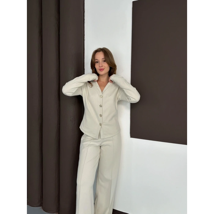 Düğme Detaylı Selanik Kumaş İkili Takım Bej