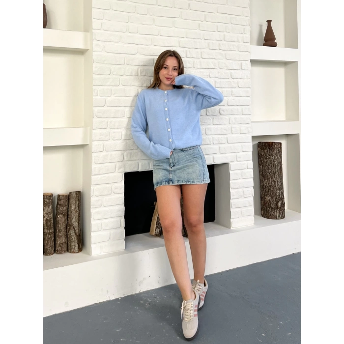 Düğme Detaylı Yumoş Hırka Mavi