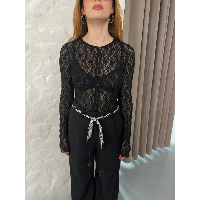 Düğmeli Transparan Bluz Siyah