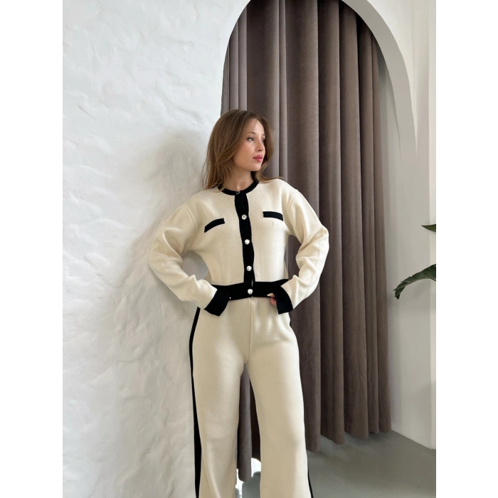 Elegant Line Triko Takım Bej