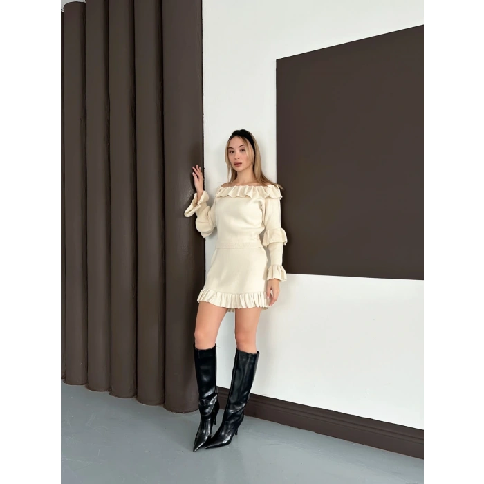 Fırfır Detay Triko İkili Takım Ekru