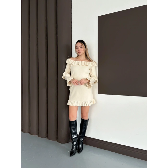 Fırfır Detay Triko İkili Takım Ekru