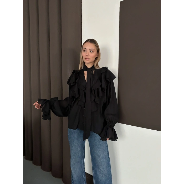 Fular Detaylı Fırfırlı Tasarım Gömlek Siyah