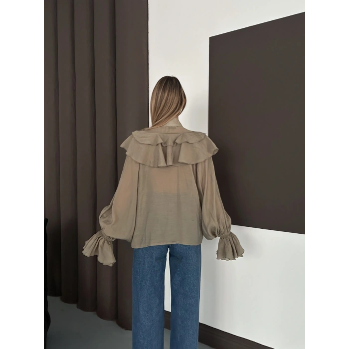 Fular Detaylı Fırfırlı Tasarım Gömlek Vizon