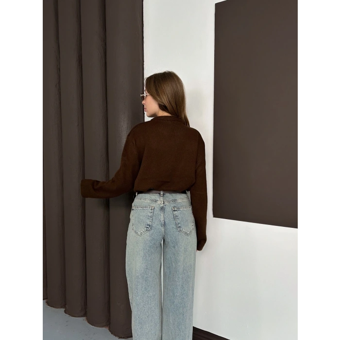 Fular Detaylı Triko Kazak Acı Kahve