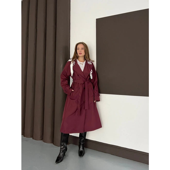 Fular Detaylı Uzun Trençkot Bordo