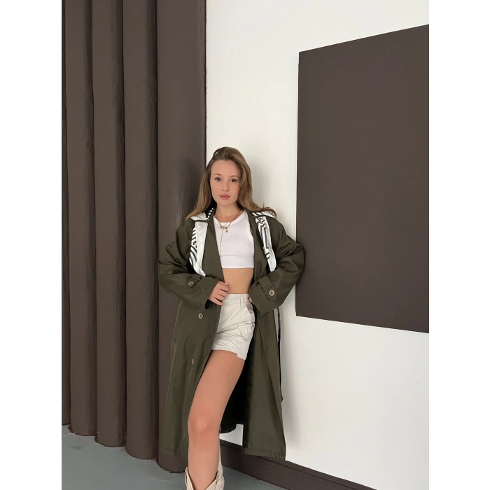 Fular Detaylı Uzun Trençkot Haki