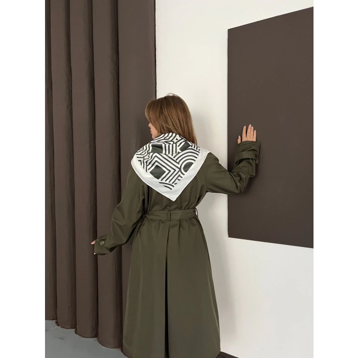 Fular Detaylı Uzun Trençkot Haki