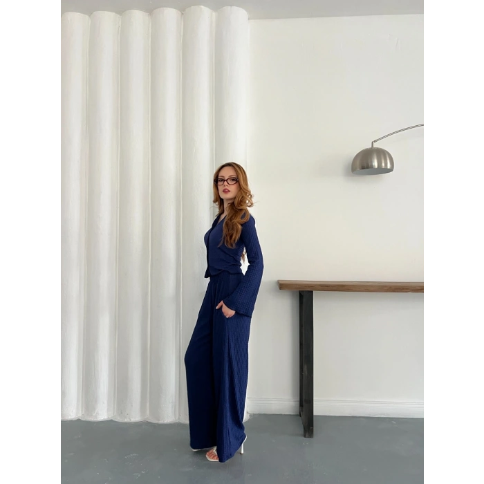 Gofre Kumaş Gömlekli Takım Lacivert